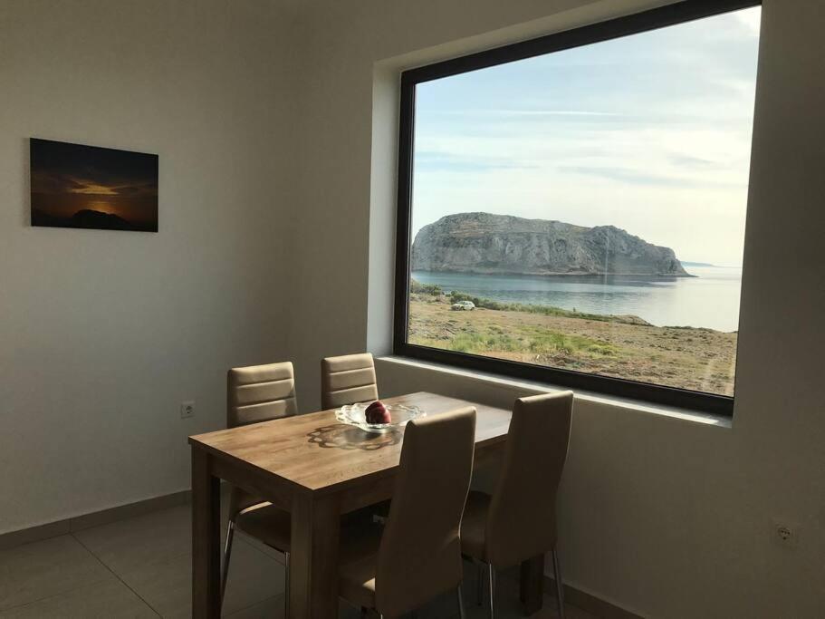 Karpadise Villa Arkasa Eksteriør billede